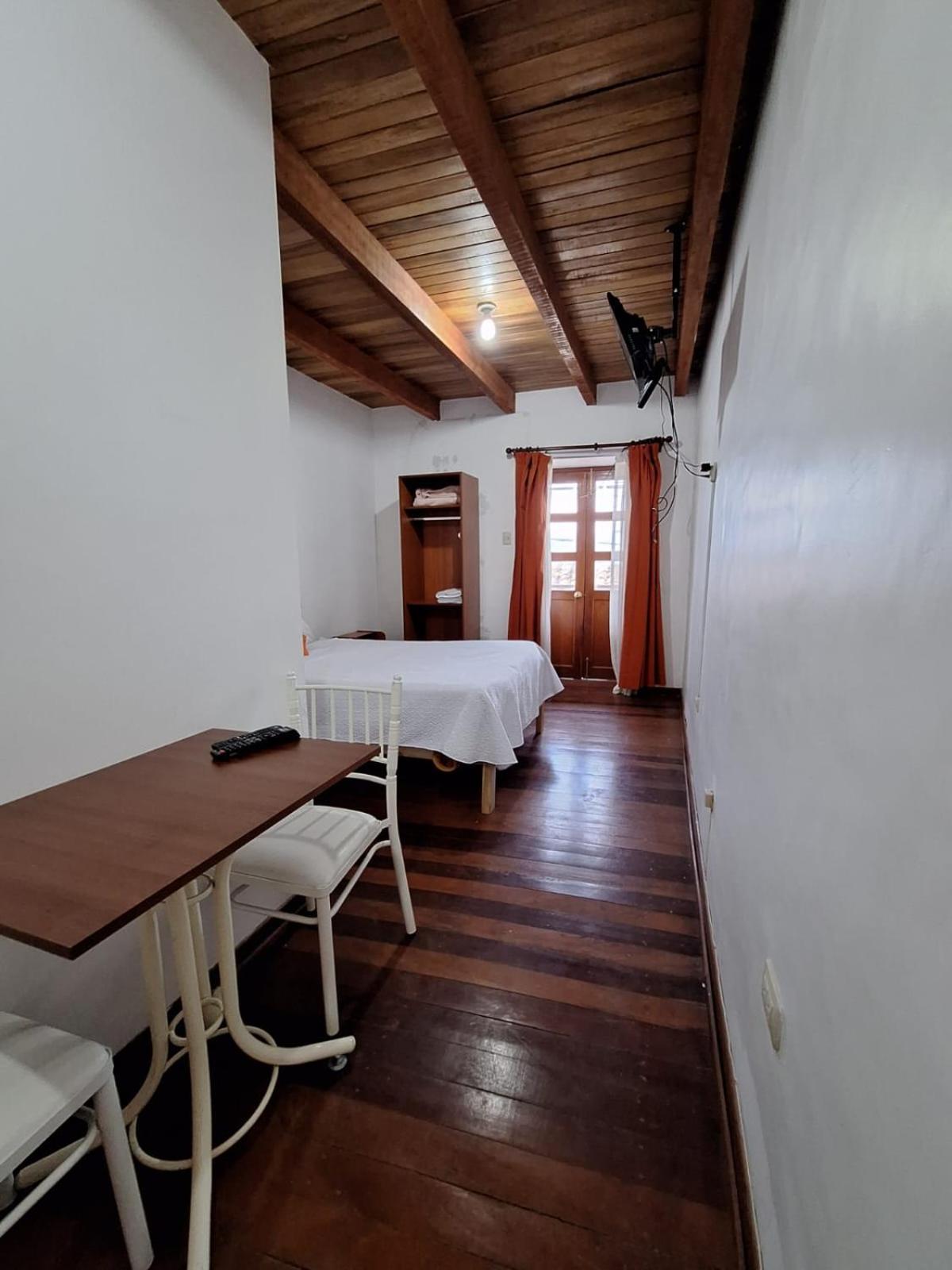 Casa Wayra Cajamarca Hotel Exterior photo